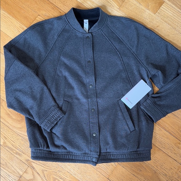 NWT Lululemon Scuba Oversized Varsity Jacket size M/L - Picture 1 of 7